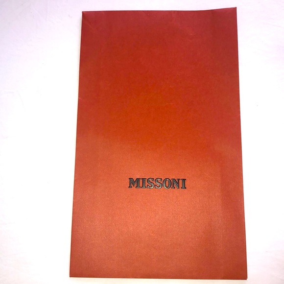 Missoni Accessories - ✉️ Missoni gift box